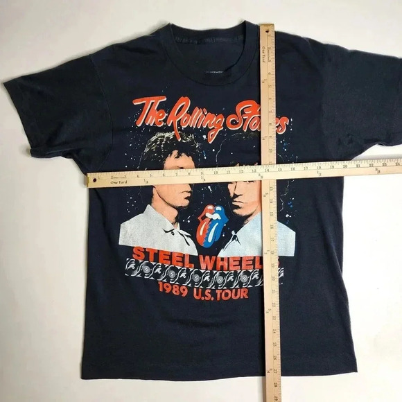 Vintage 1989 Rolling Stones Steel Wheels Tour Shirt Size Medium Double Sided - Picture 3 of 6
